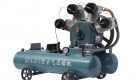 Diesel driven piston air compressor